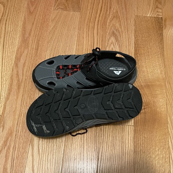 Ozark Trail water boat shoes excellent condition size 7 - Picture 4 of 5